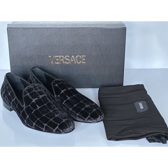 VERSACE Men's Black Velvet Loafers Shoes 13 US (46 Euro) Italy 1003792 NIB $795 - Picture 1 of 11